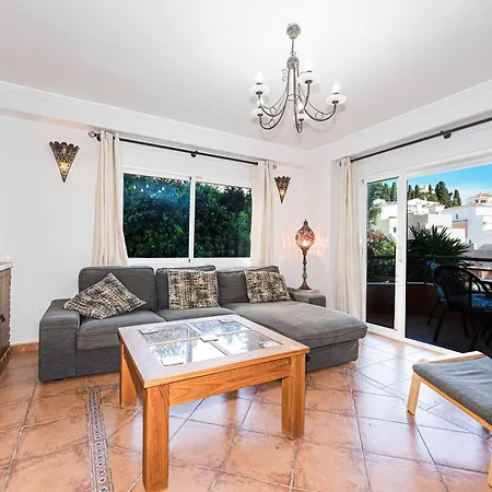 Edf Tahiti 7 * Nerja